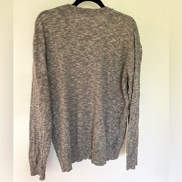 Denver Hayes V-Neck Sweater - Picture 4 of 5